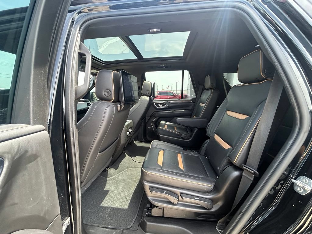 Used 2021 GMC Yukon AT4 w/ AT4 Premium Plus Package AWD/4WD image 8
