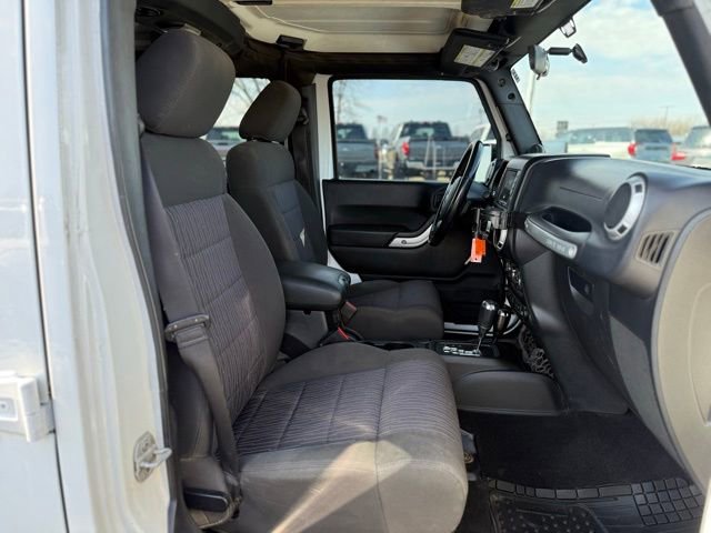 Used 2012 Jeep Wrangler Unlimited Sahara w/ Dual Top Group image 15