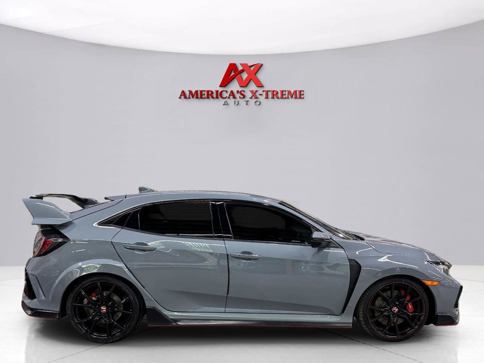 Used 2021 Honda Civic Type R image 9