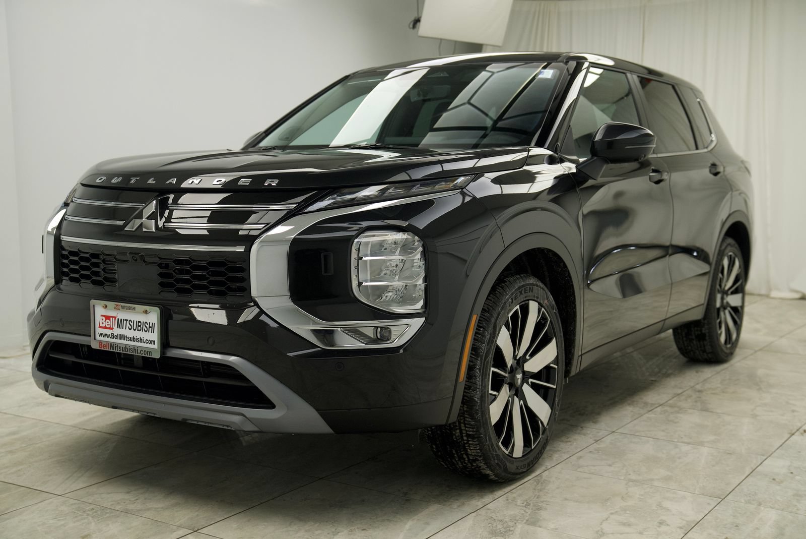 Used 2025 Mitsubishi Outlander SE AWD/4WD image 6
