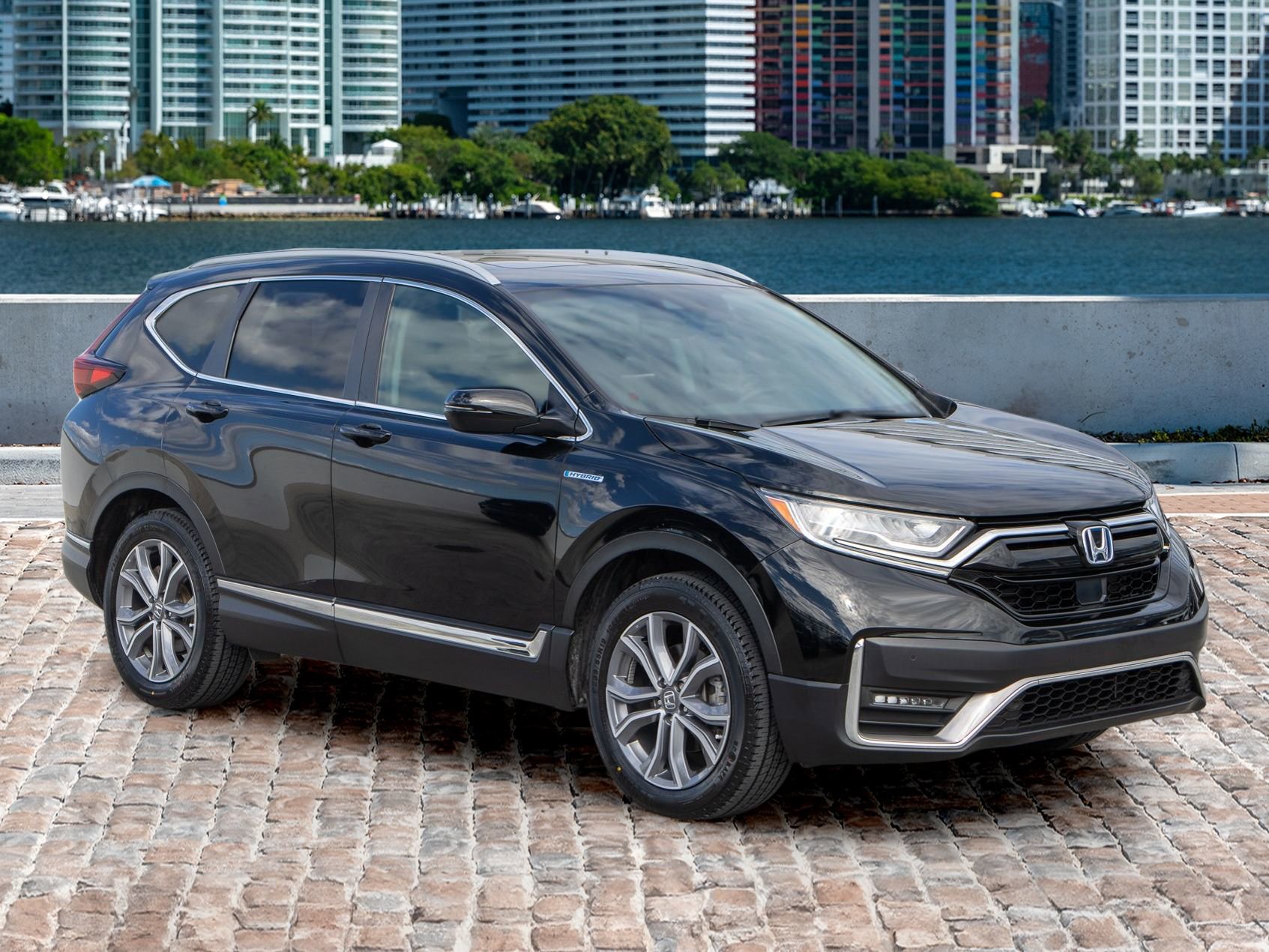 Used 2022 Honda CR-V Touring video 3