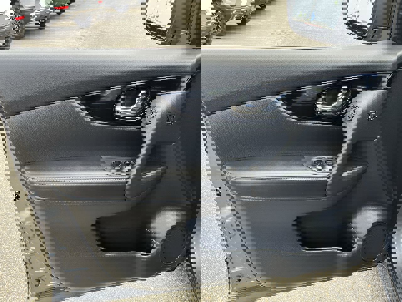 Used 2022 Nissan Rogue Sport SV w/ Technology Package AWD/4WD image 20