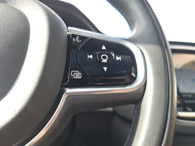 Used 2021 Volvo XC90 T6 Inscription w/ Advanced Package image 34