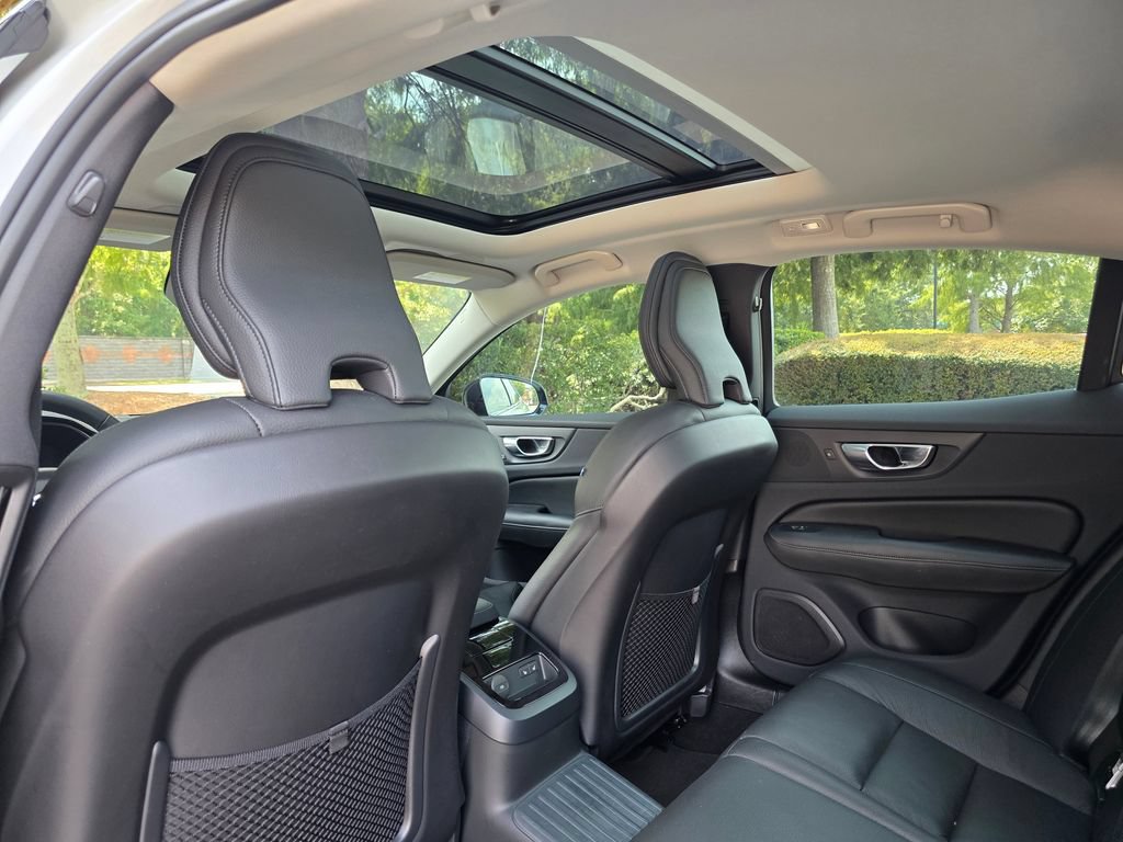 Used 2024 Volvo S60 T8 Ultimate w/ Climate Package AWD/4WD image 28