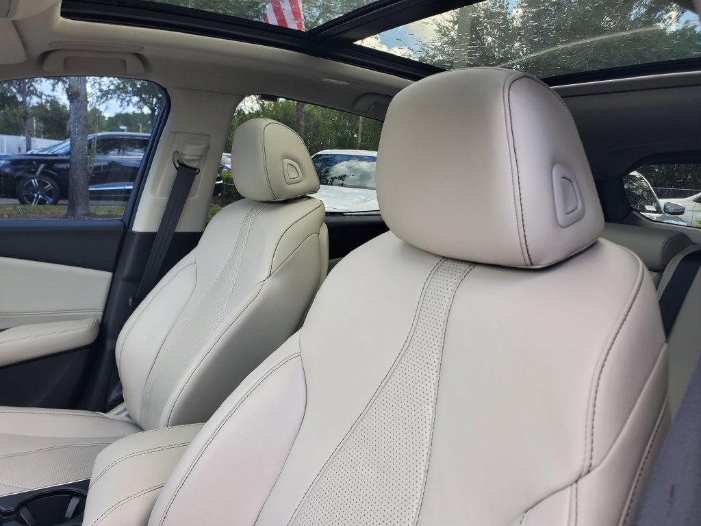 Used 2025 Acura RDX w/ Technology Package AWD/4WD image 17
