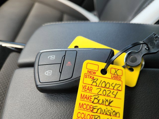 Used 2024 Buick Envision Sport Touring image 53