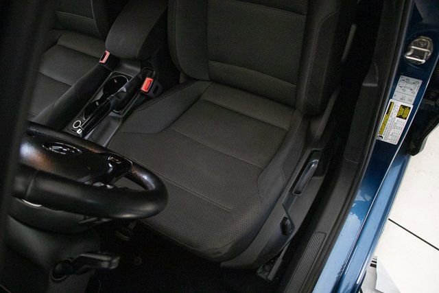 Used 2018 Volkswagen Golf S image 24