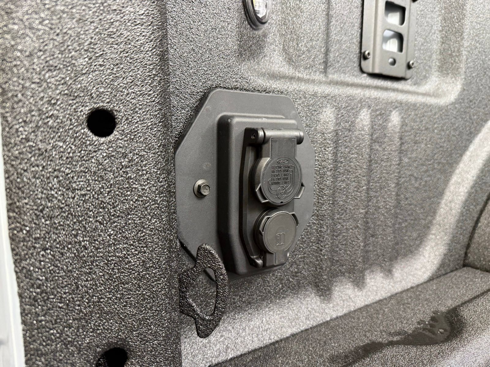 New 2026 Ford F350 Platinum w/ Platinum Plus Package image 9