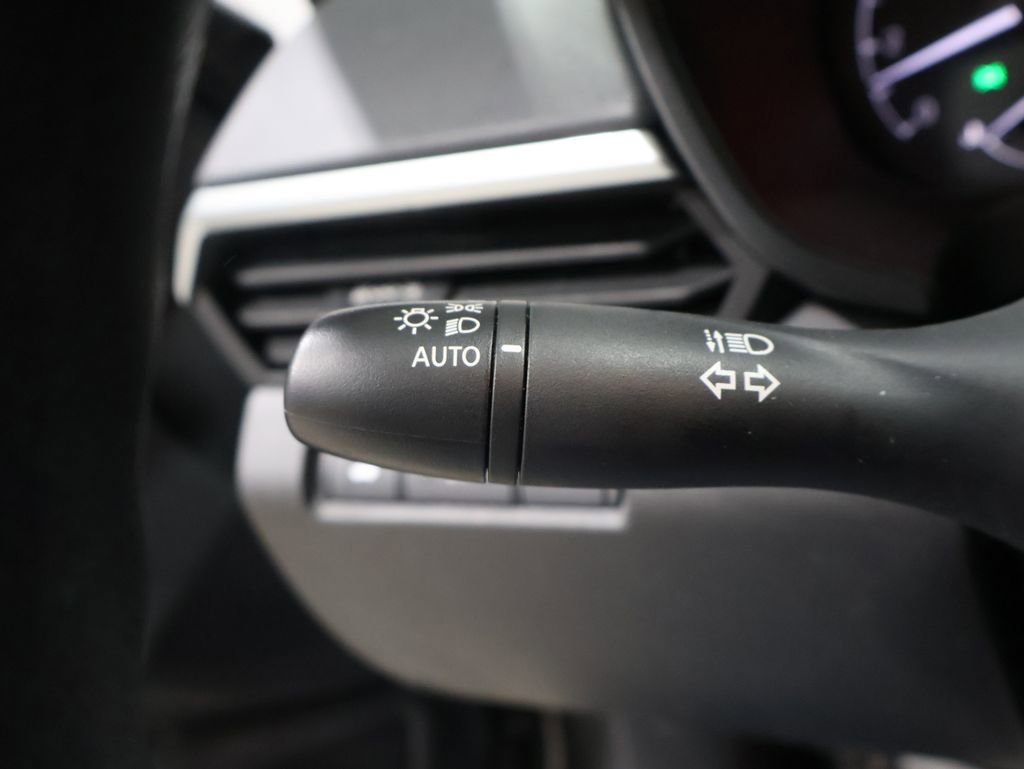 Used 2024 Nissan Altima 2.5 S image 35