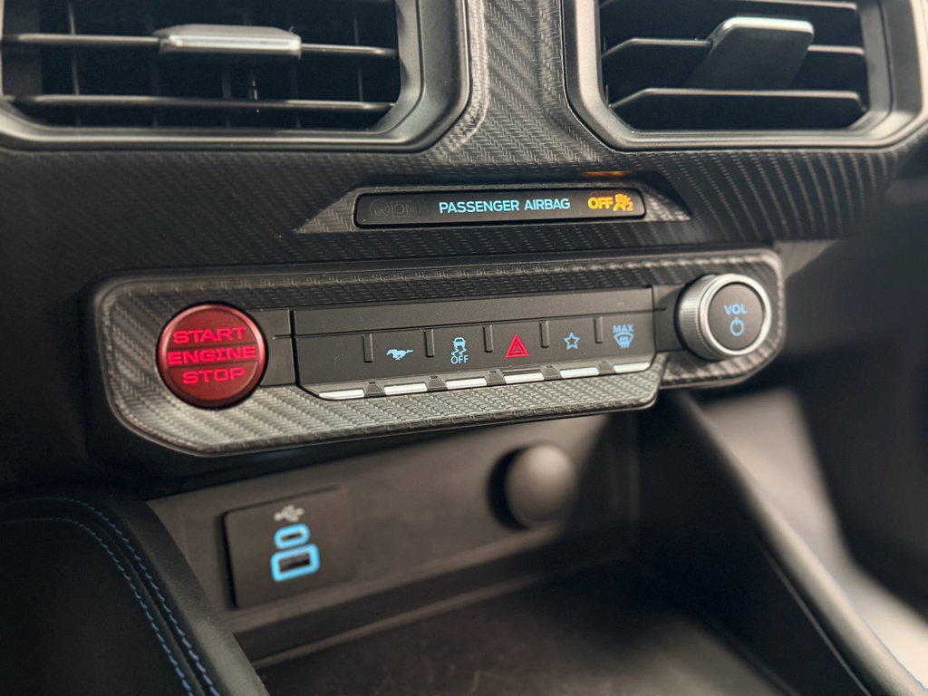 Used 2025 Ford Mustang Dark Horse RWD image 22