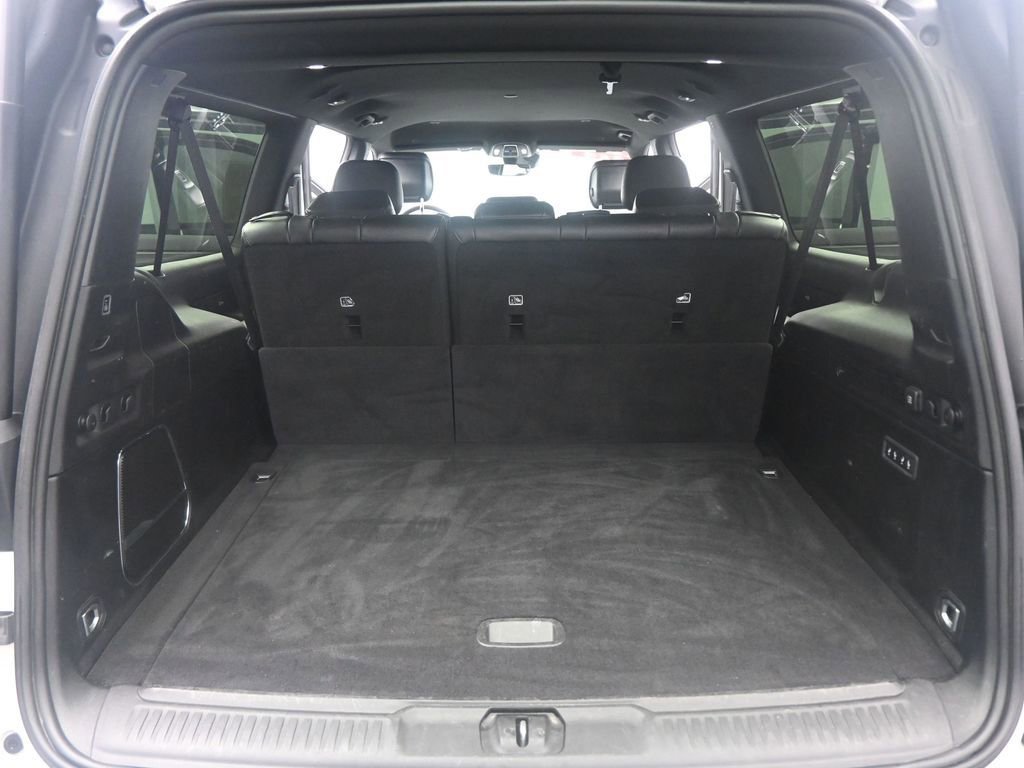 Used 2024 Jeep Wagoneer L Series II w/ Flexible Seating Group image 9