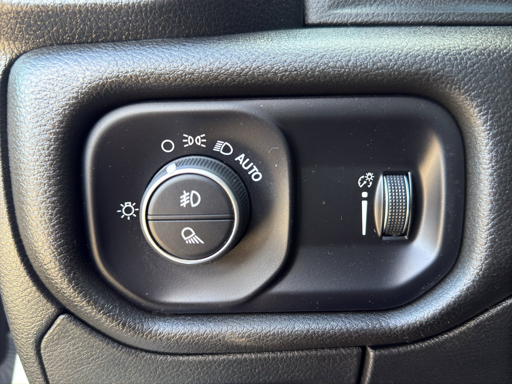 Used 2024 RAM 1500 Tradesman w/ Night Edition image 22