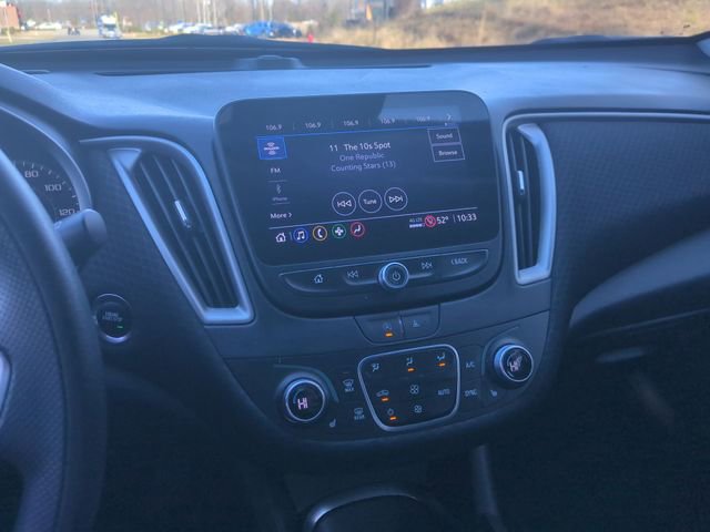 Used 2024 Chevrolet Malibu LT FWD image 35