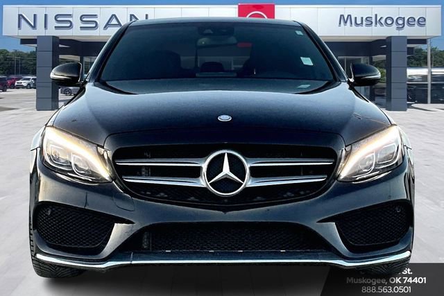 Used 2017 Mercedes-Benz C 300 4MATIC Sedan image 2