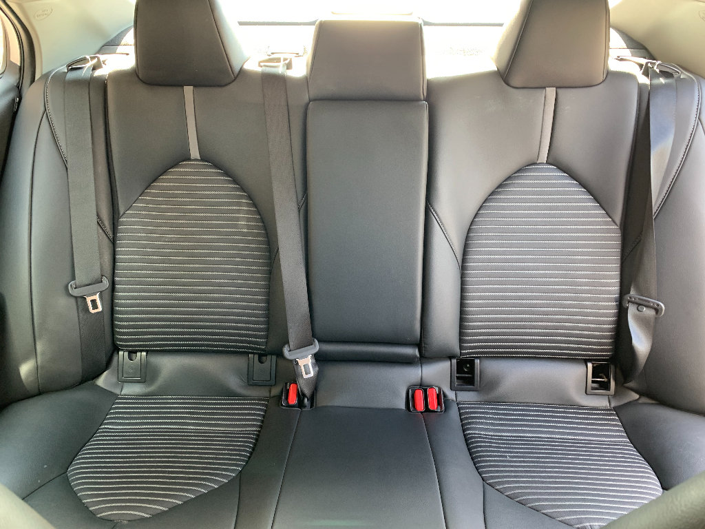 Used 2024 Toyota Camry SE FWD image 26