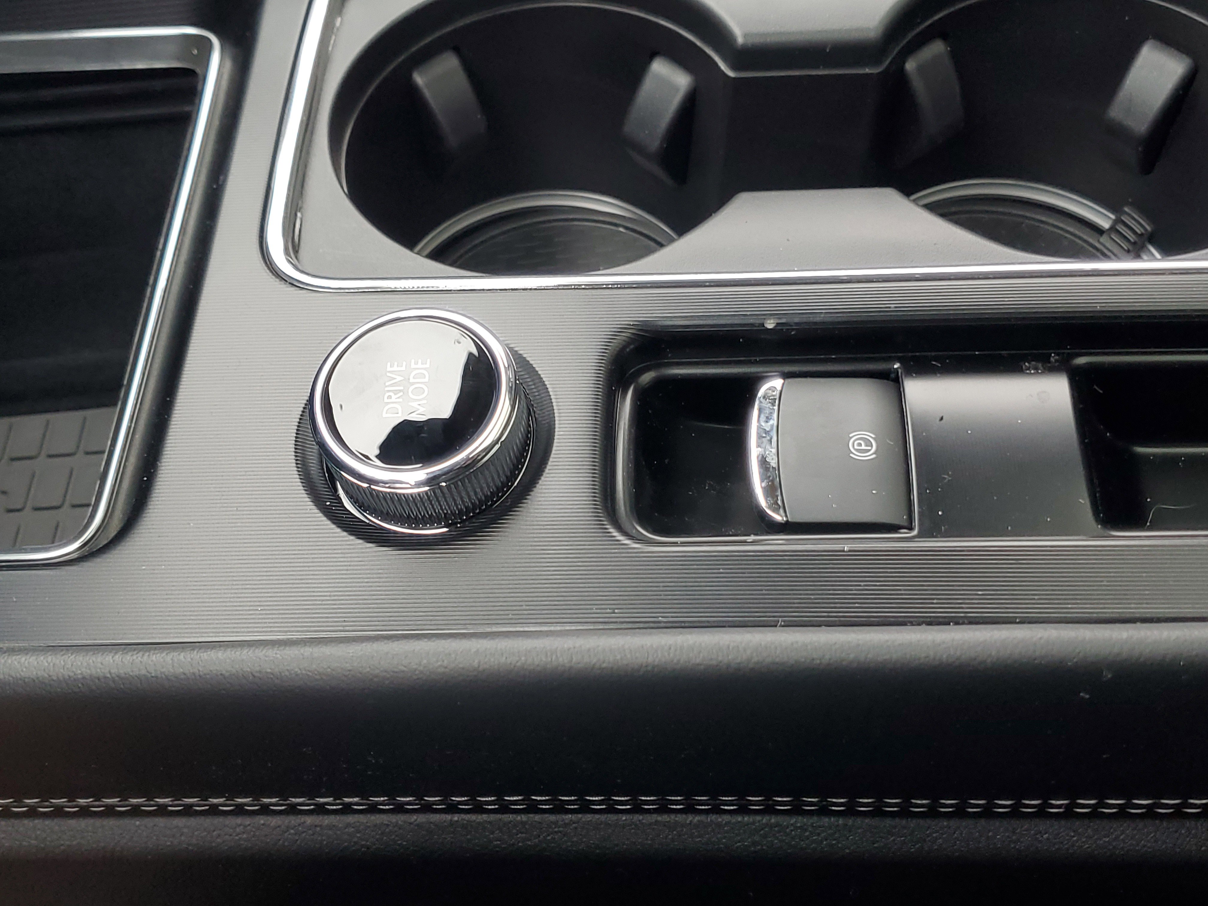 New 2026 Lincoln Corsair Premiere image 24