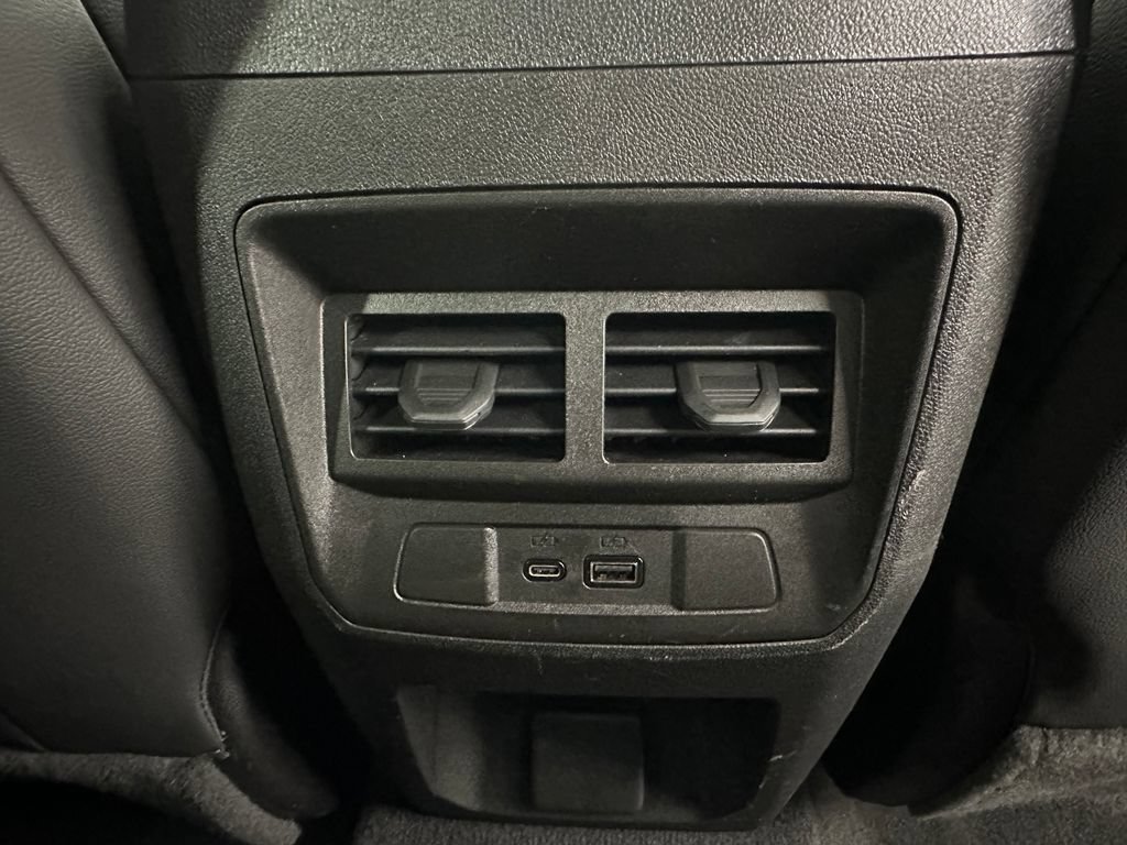Used 2024 GMC Canyon AT4 AWD/4WD image 29