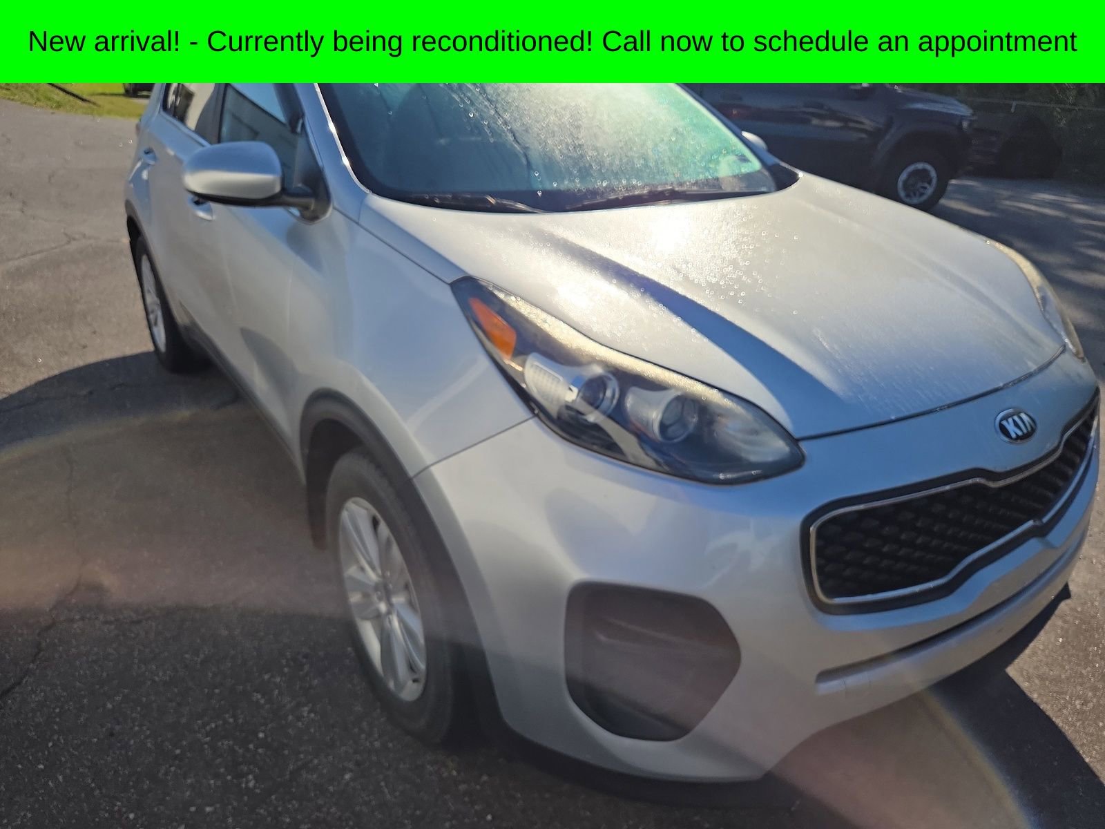 Used 2019 Kia Sportage LX FWD image 2