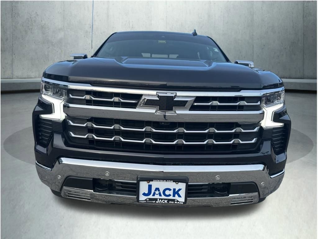 Used 2023 Chevrolet Silverado 1500 LTZ w/ LTZ Convenience Package II image 11