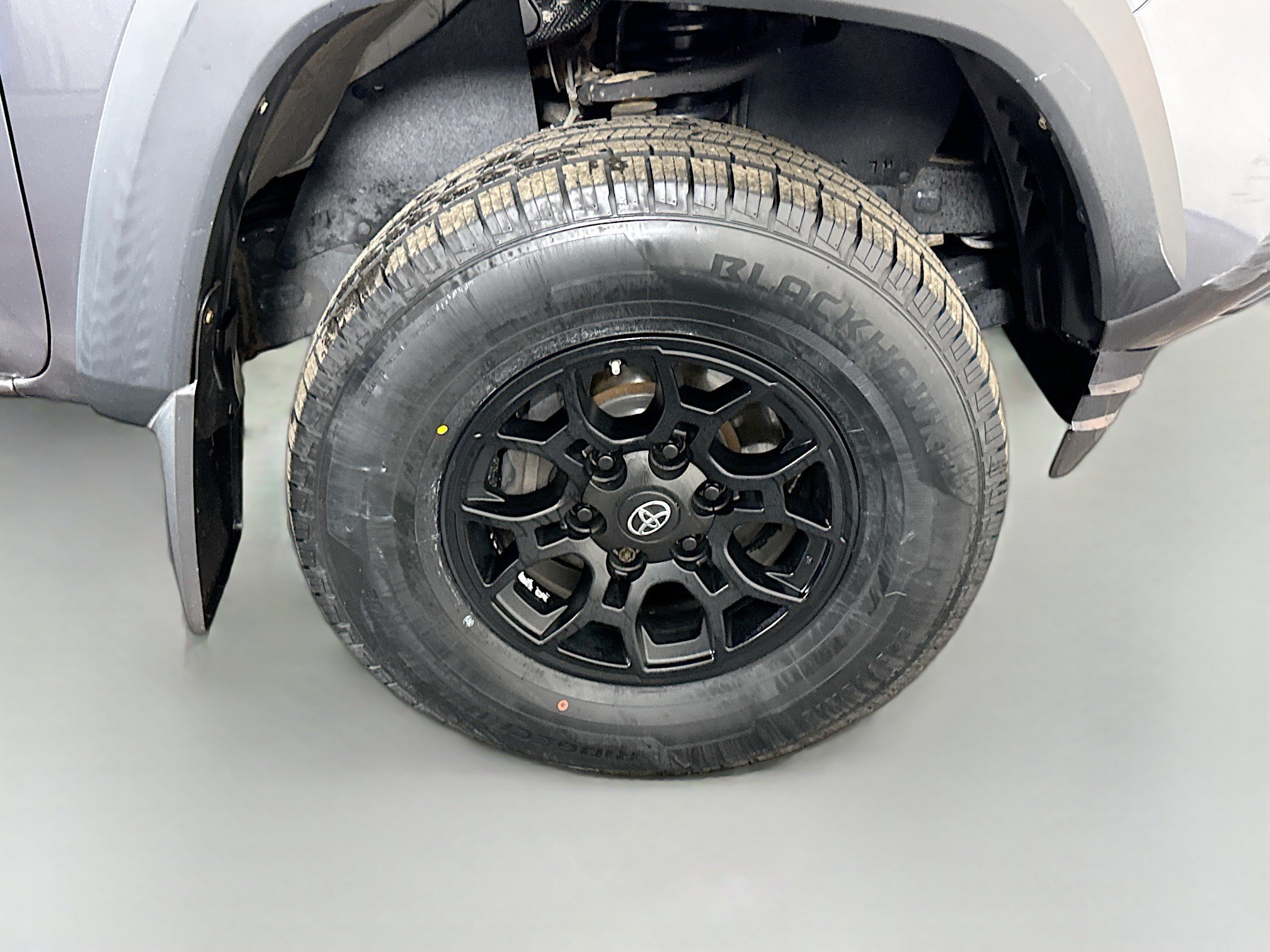 Used 2020 Toyota Tacoma SR w/ SX Package AWD/4WD image 30