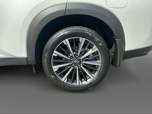 New 2026 Nissan Pathfinder Platinum image 16