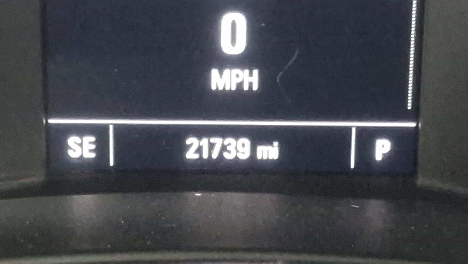 Certified 2021 Chevrolet Equinox LS image 17