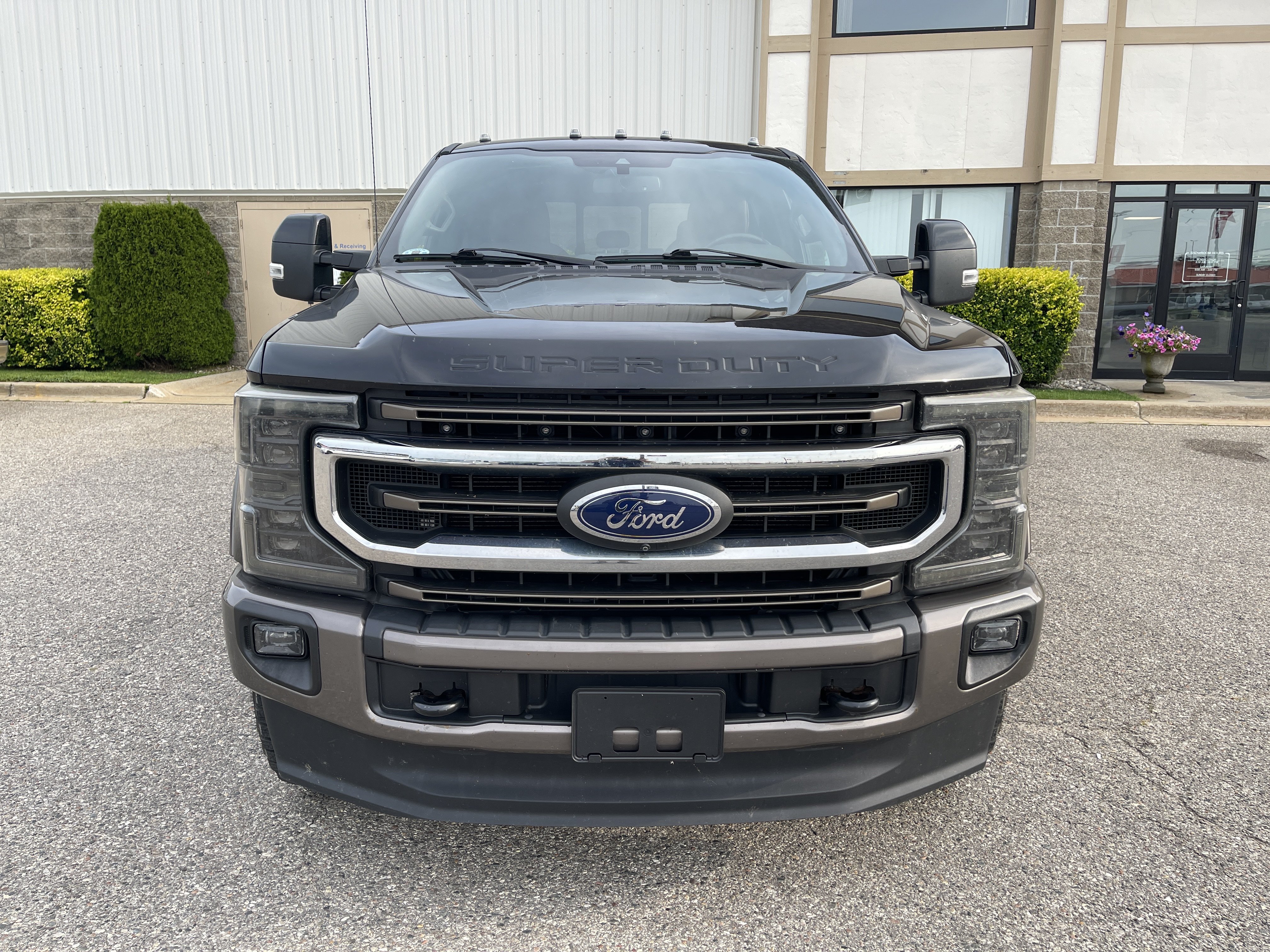 Used 2020 Ford F350 King Ranch w/ FX4 Off-Road Package AWD/4WD image 9