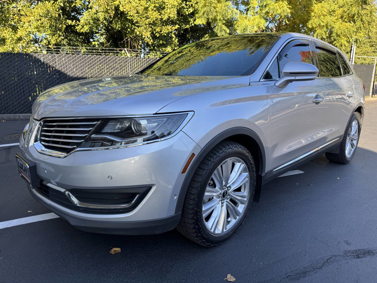 Used 2016 Lincoln MKX Reserve w/ Technology Package image 1