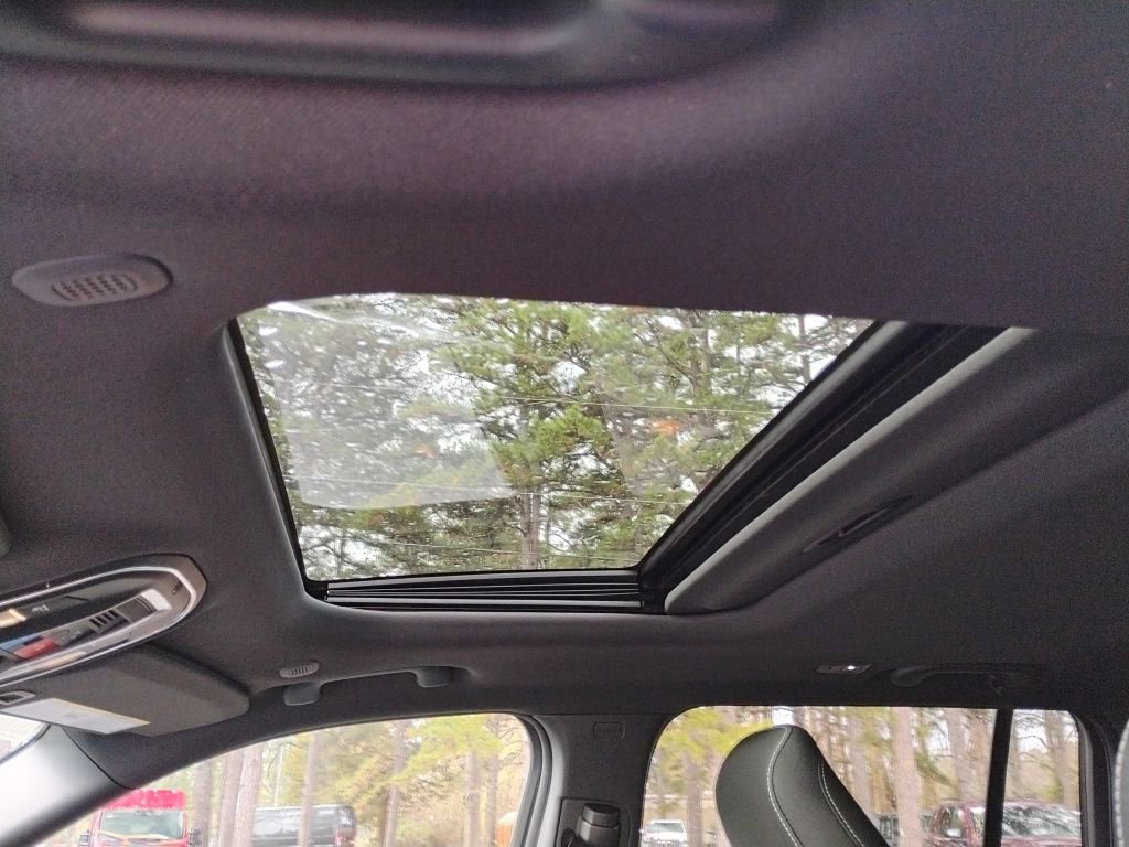 New 2025 Jeep Grand Cherokee 4WD image 40