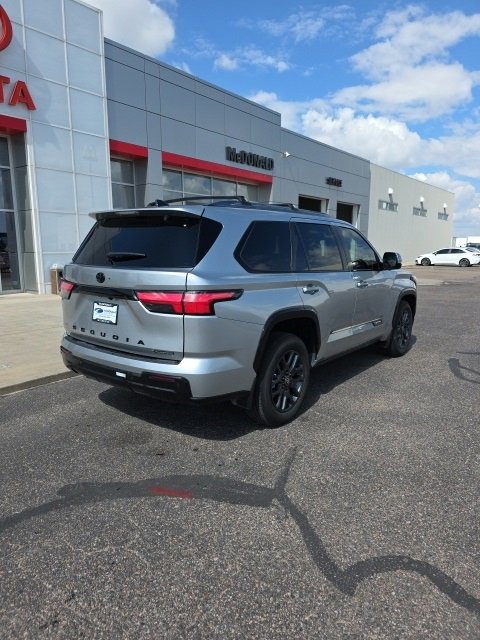Used 2025 Toyota Sequoia Platinum image 5