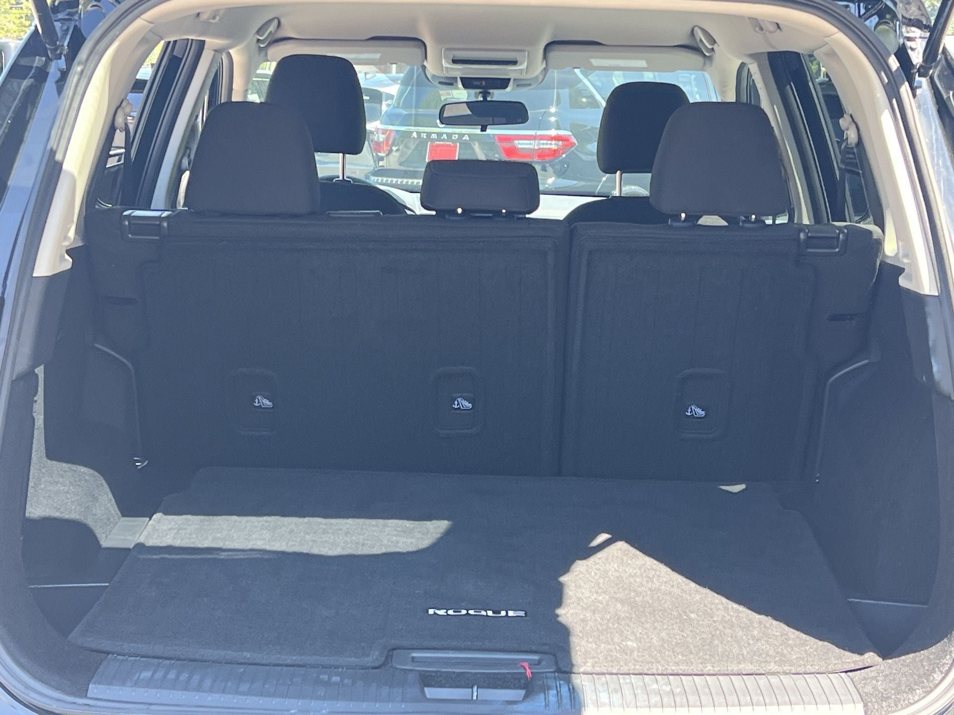Used 2026 Nissan Rogue S FWD image 19