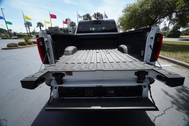 Used 2024 GMC Sierra 2500 Denali Ultimate w/ Max Trailering Package AWD/4WD image 12
