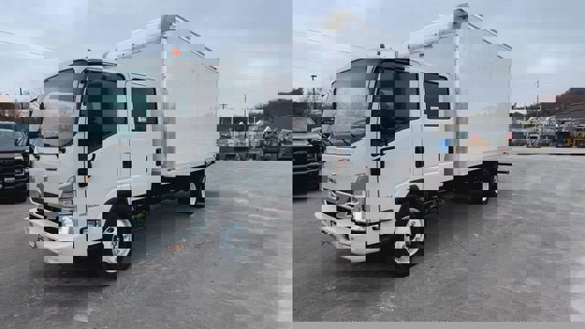 New 2024 Chevrolet Low Cab Forward image 4