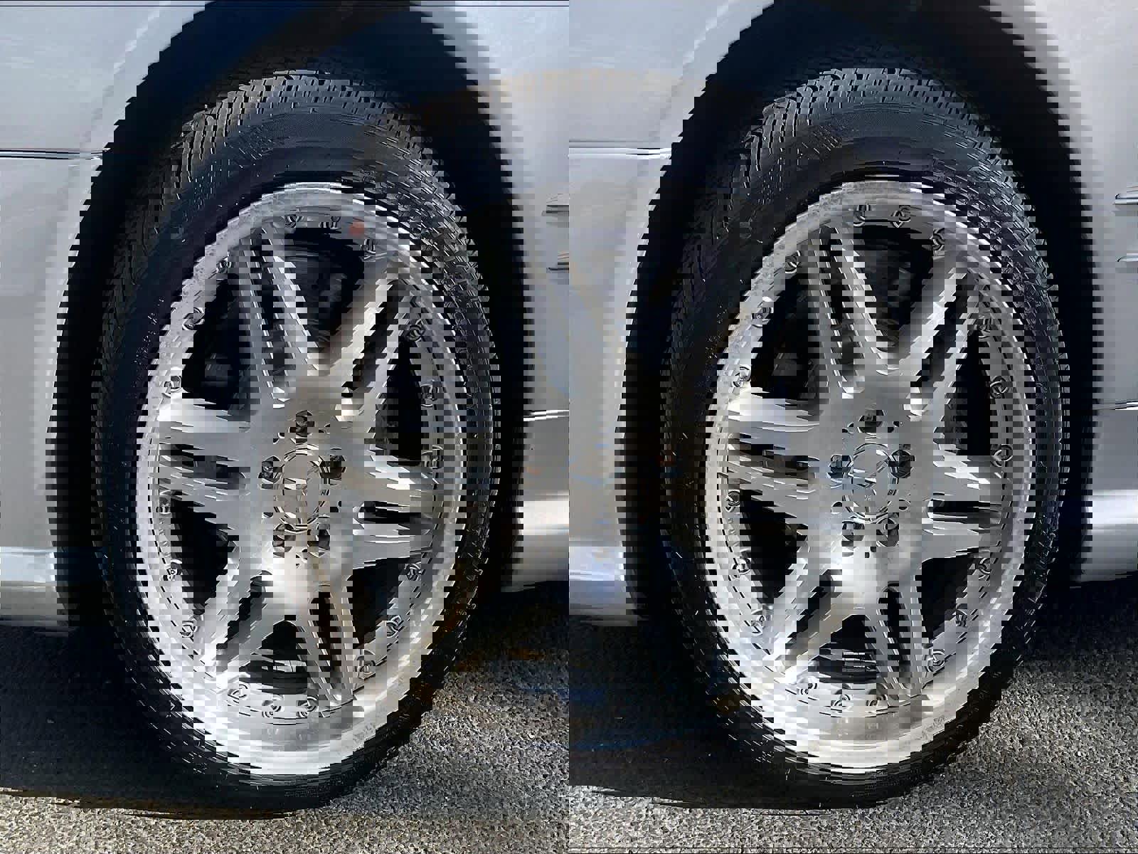 Used 2008 Mercedes-Benz SL 550 image 11