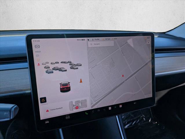 Used 2018 Tesla Model 3 Long Range image 13