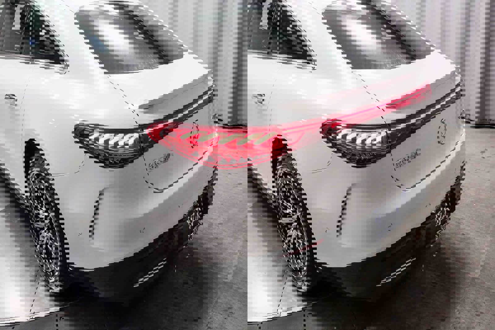 Certified 2022 Mercedes-Benz EQS 580 4MATIC Sedan image 8