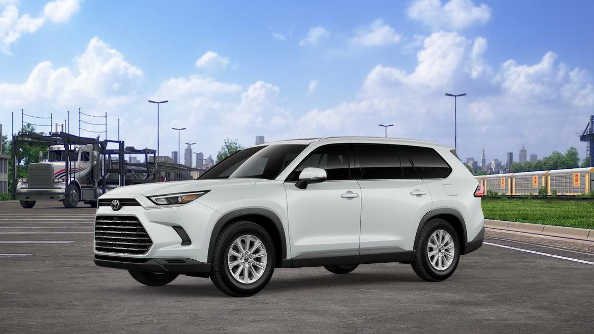 New 2026 Toyota Grand Highlander image 2