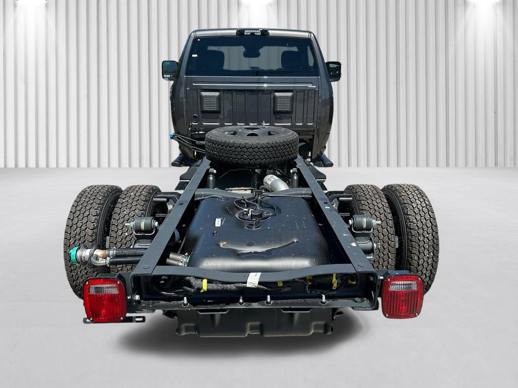 New 2026 RAM 3500 Tradesman AWD/4WD image 6