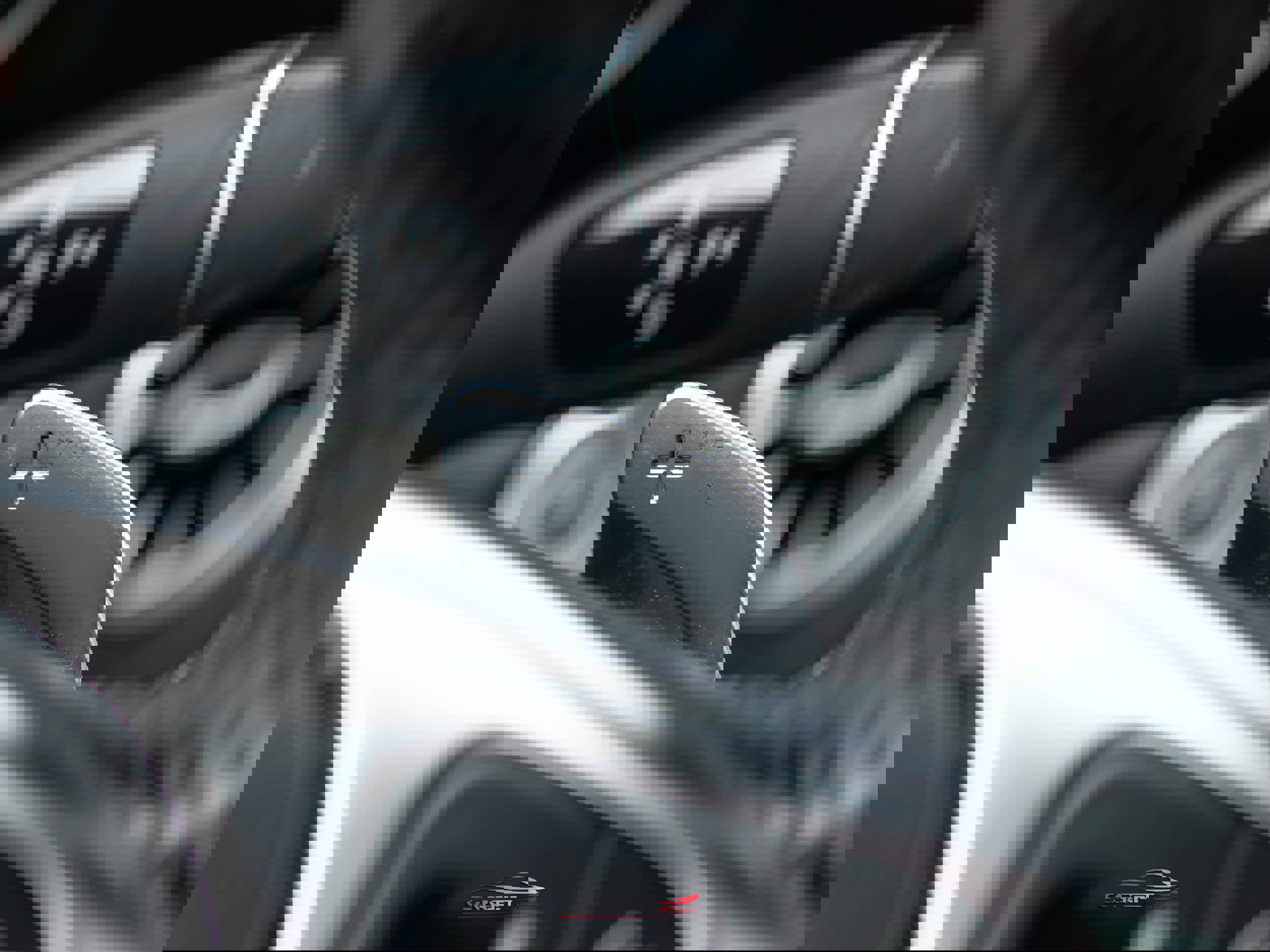 Used 2018 Mercedes-Benz E 400 Coupe w/ Premium 2 Package image 21