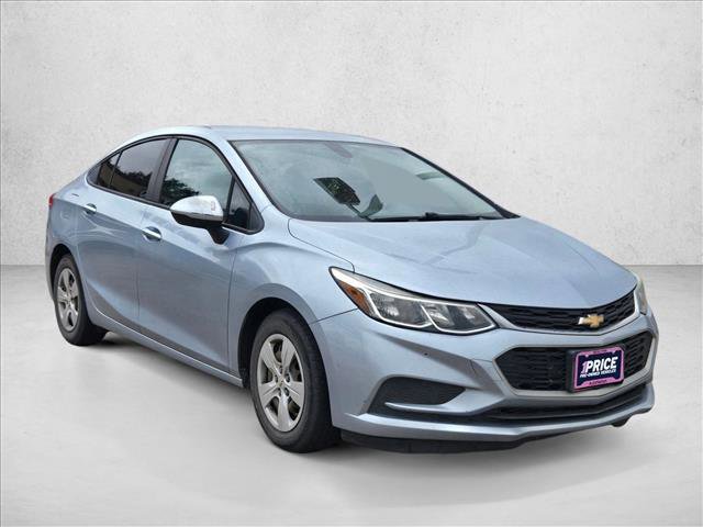 Used 2017 Chevrolet Cruze LS FWD image 3
