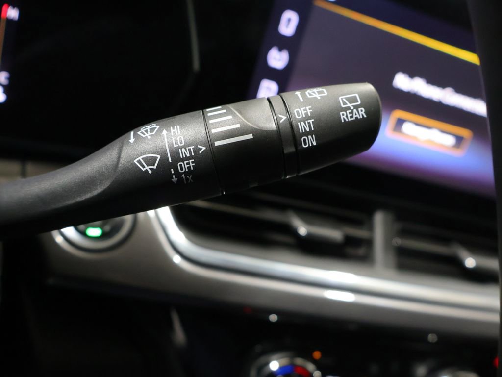 Used 2025 Chevrolet Trax ACTIV w/ Driver Confidence Package image 37