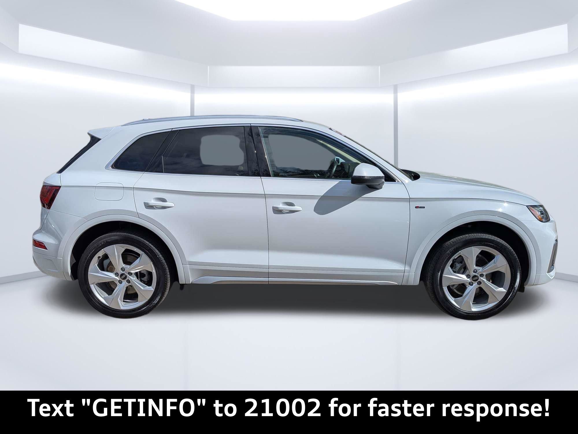 Certified 2023 Audi Q5 2.0T Premium Plus w/ Premium Plus Package image 2