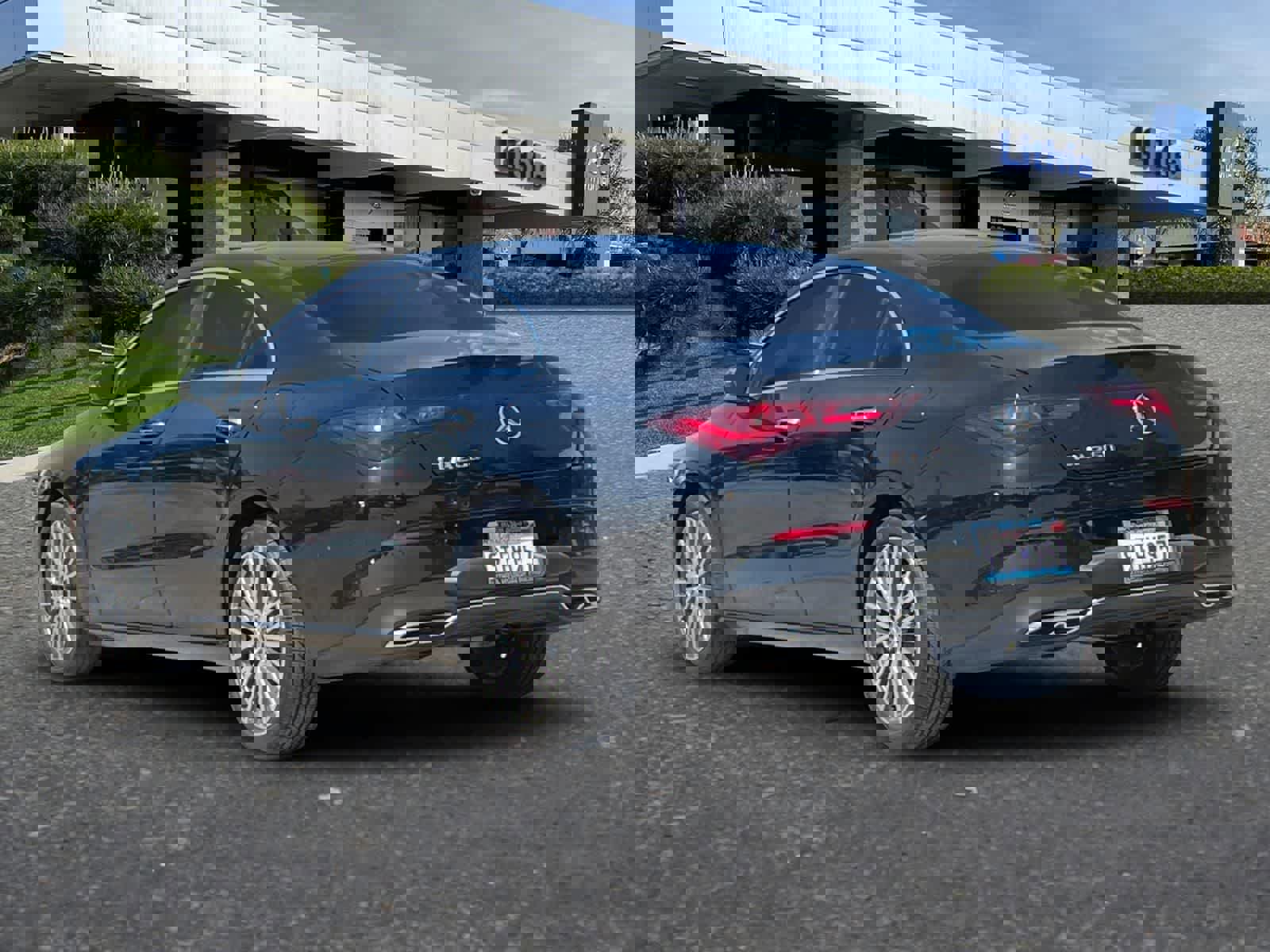 Used 2025 Mercedes-Benz CLA 250 image 7