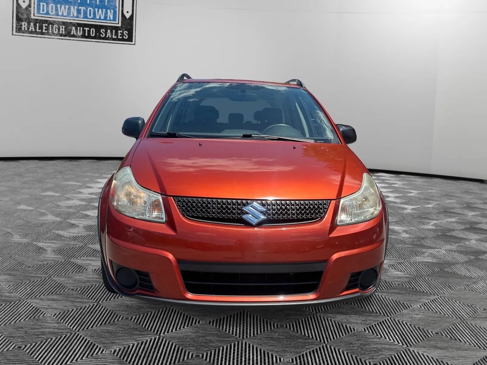 Used 2011 Suzuki SX4 AWD Hatchback image 3