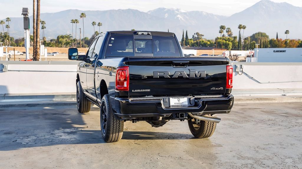 New 2026 RAM 2500 Laramie AWD/4WD image 7