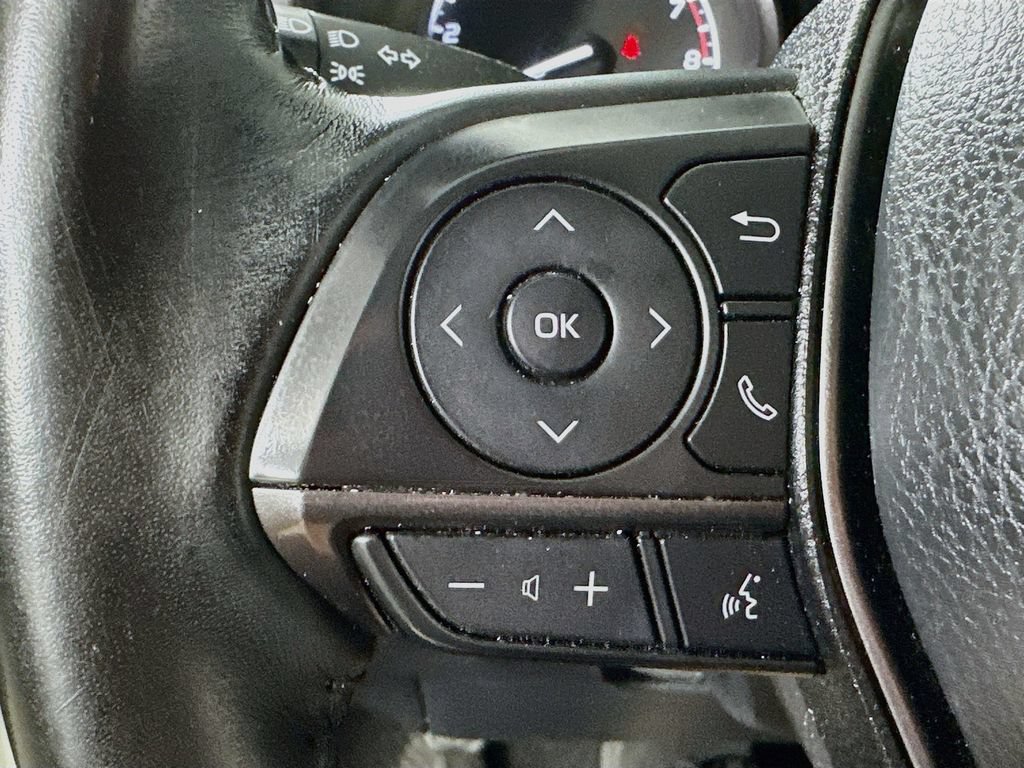 Used 2023 Toyota Camry SE FWD image 22