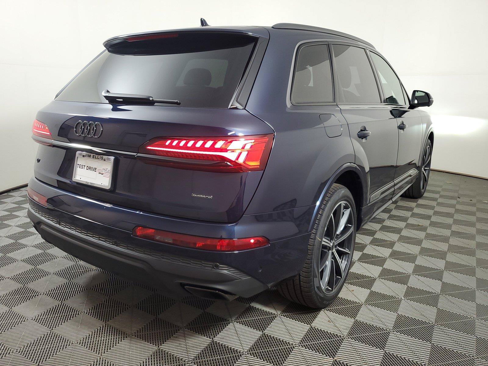 New 2026 Audi Q7 2.0T Premium Plus AWD/4WD image 6