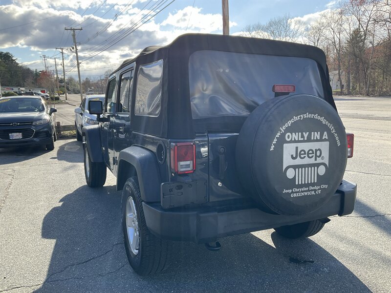 Used 2017 Jeep Wrangler Unlimited Sport w/ Quick Order Package 23S AWD/4WD image 5