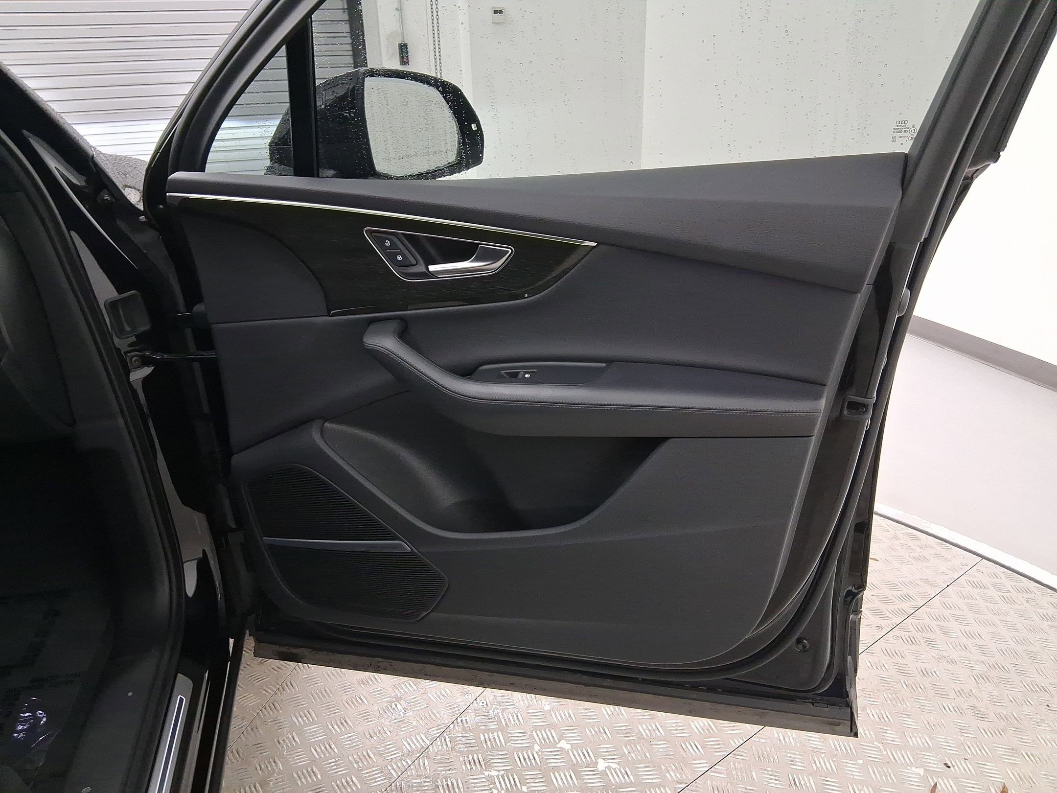 Used 2021 Audi Q7 3.0T Prestige w/ Prestige Package image 33