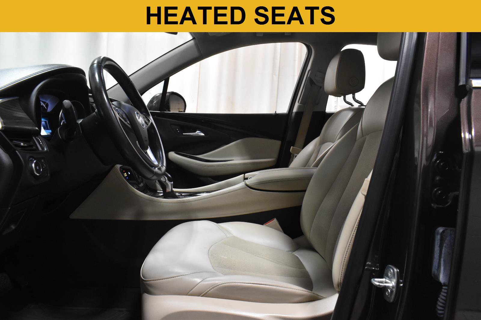 Used 2020 Buick Envision Preferred AWD/4WD image 3